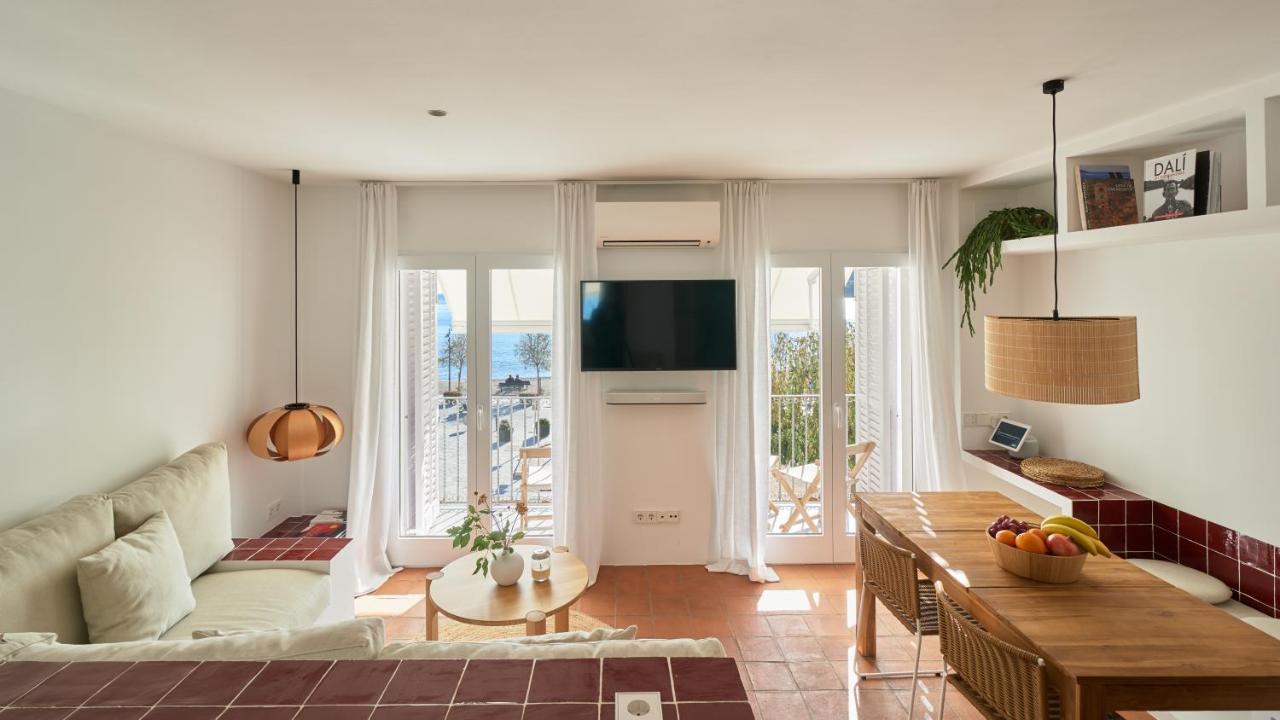 Beachfront Suite In Cadaques Center Kültér fotó